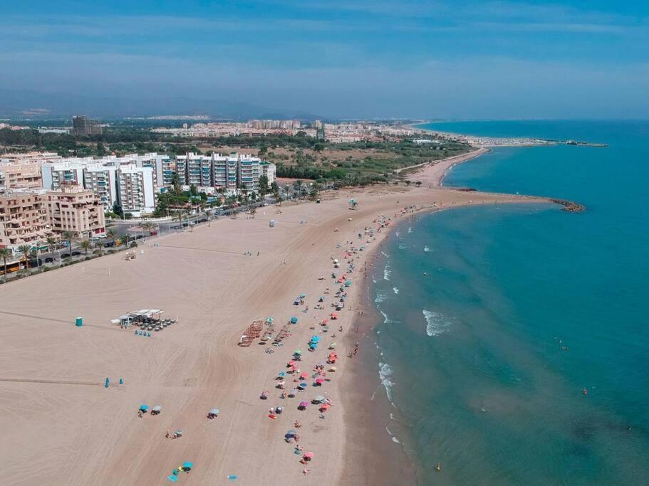 Moderno Estudio A 2 Minutos De La Playa A3 Apartamento